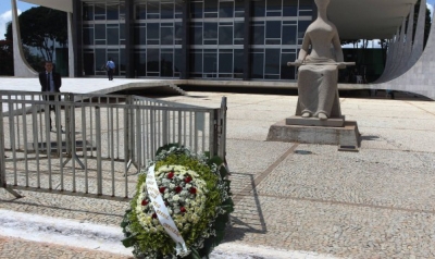 Irmã de Teori afirma: "Tenho medo de ter muita coisa por trás"