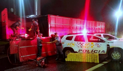 Bolivianos erram destino e acabam presos com mais de 200 kg de crack