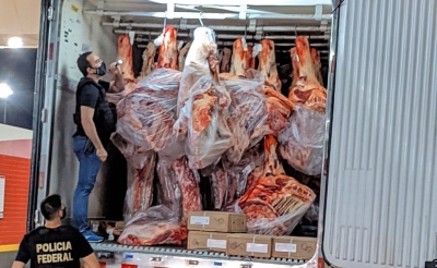 Polícia apreende meia tonelada de cocaína em caminhão, na região