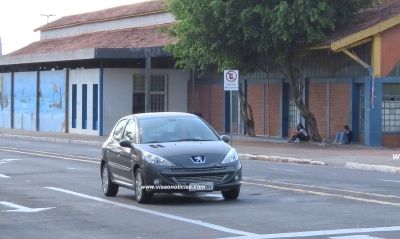 Pagamento de IPVA de carro com placa final 1 vai até esta segunda