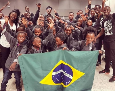 Órfãos e viúvas da África: coral Watoto se apresentará hoje à noite em Marília
