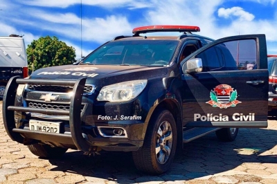 Pai e filho que tentaram matar funcionário de loja são presos