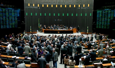 Câmara analisa nesta semana PEC que cria distritão