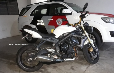 Polícia Militar localiza moto dublê com criminoso em Marília 