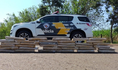 Polícia Rodoviária aprende skank e maconha em rodovias da região