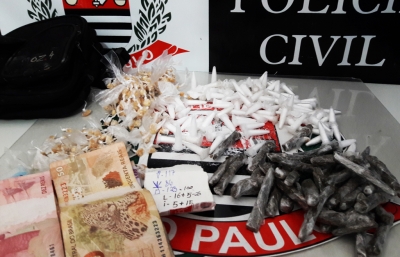 DISE prende jovem com drogas em favela