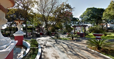 Rapaz é preso após se masturbar na frente de meninas