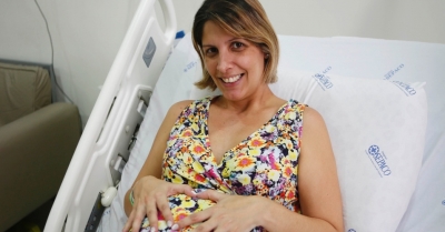 Aos sete meses, grávida de quíntuplos dá à luz 