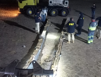 PRF apreende 782,7 quilos de maconha escondida em vigas de concreto