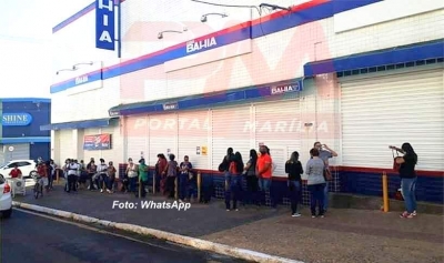 Eu quero ou eu preciso ir no comércio?