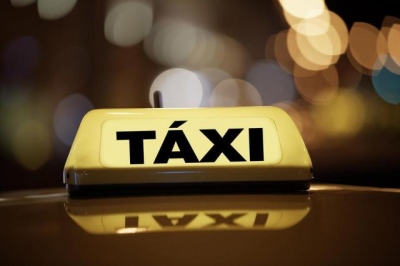 Governo prorroga isenção de ICMS para taxistas