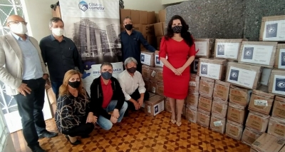 Entidades fazem doação de alimentos ao Fundo Social de Solidariedade