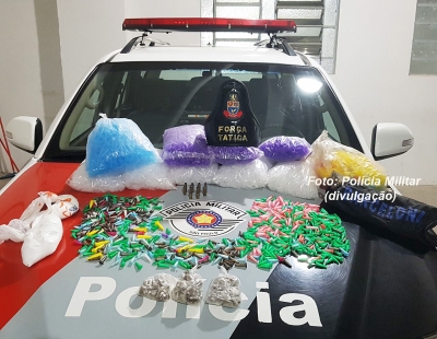 Força Tática faz operação no CDHU e apreende drogas