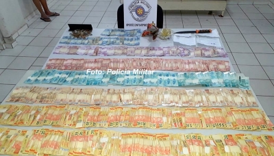 Polícia Militar apreende quase R$ 30 mil do tráfico de drogas em Marília