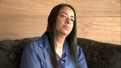 Mulher de 46 anos descobre que foi criada como filha por homem que a sequestrou