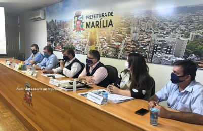 Daniel Alonso sanciona lei que permite flexibilização maior do comércio