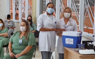 Marília inicia segunda dose da vacina contra a Covid-19