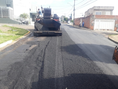 Prefeitura de Marília finaliza hoje recape de via pública na zona oeste 