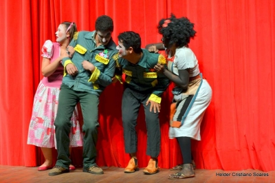 Golpes de malandros: peça com muito humor em Marília