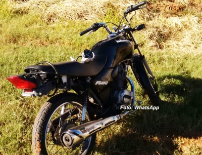 Policiais recuperam moto furtada por menor