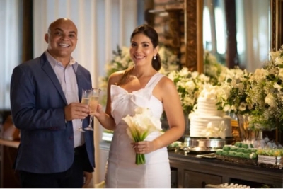 Médico brasileiro morre em avião a caminho de lua de mel nas Ilhas Maldivas