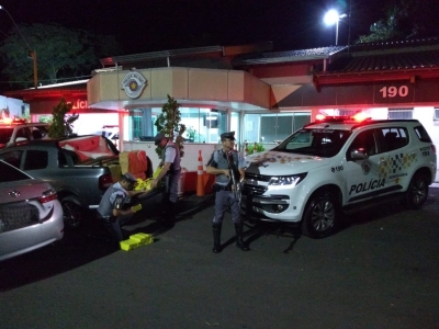 Polícia Rodoviária prende trio com mais de 300 quilos de maconha na SP-294