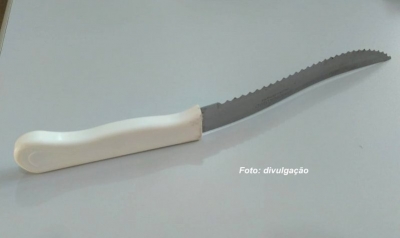 Homem é preso após esfaquear o pai por causa de uma TV