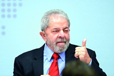 Lula admite candidatar-se à Presidência caso PT e aliados concordem