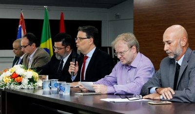 Nipex da Unimar discute terceirização com ponto de vista de cinco profissionais 