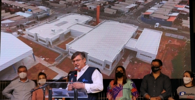 Prefeitura entrega a maior escola da rede no bairro Maracá para atender 600 alunos