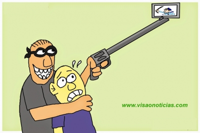 Fotos selfie levam homem à prisão, acusado de assalto