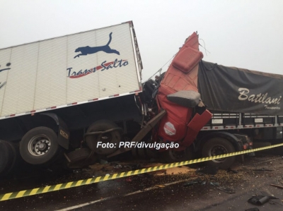Caminhoneiro da região morre em grave acidente