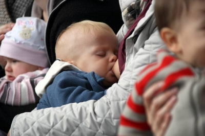 Uso de chupetas não tem influência em amamentação