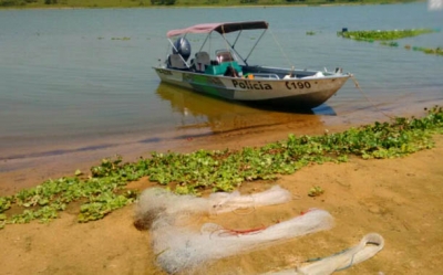 Polícia Ambiental flagra pesca ilegal na região