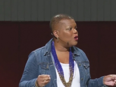 Professora de Teologia publica oração em que pede a Deus para odiar brancos