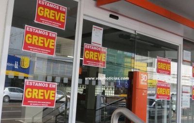 Protesto bancário termina em pancadaria