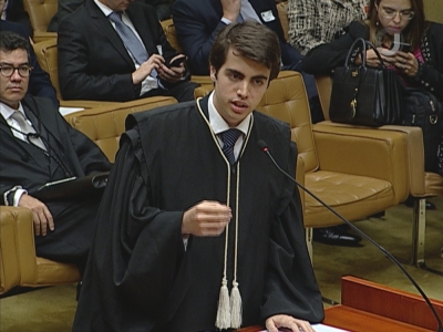 Aos 18 anos, advogado é mais jovem do país a defender caso na tribuna do STF