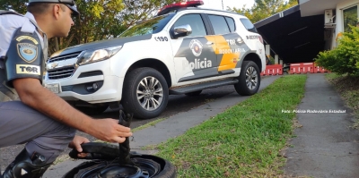 Criatividade: traficante esconde haxixe em estepe de carro