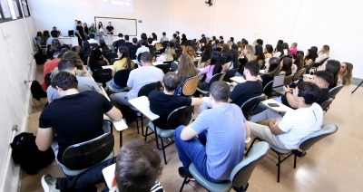 Acadêmicos de Medicina da Unimar apresentam pesquisas na 1ª Jornada Científica