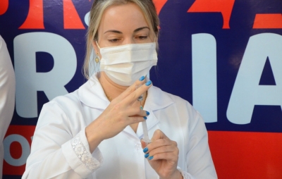 Prefeitura vai iniciar vacinação contra a Covid-19 para idosos de 64 anos e mais