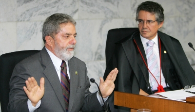 Ministro do STF manda soltar Lula e outros condenados em 2ª instância