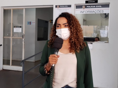 Polícia identifica autor de ofensas racistas à prefeita eleita em Bauru