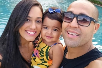 Dois anos após noiva grávida falecer, homem anuncia novo relacionamento e recebe críticas