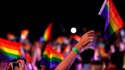 Conselho reduz de 21 para 18 anos idade mínima para mudança de sexo