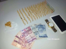 15 anos e já no tráfico                 : detido pela Polícia Militar 