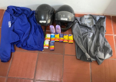 Casal é preso pela PM após invadir e roubar farmácia