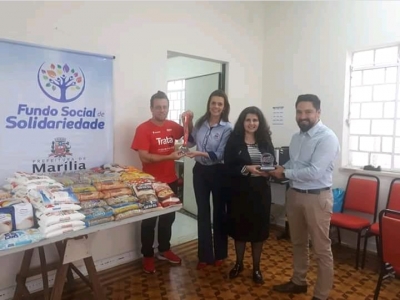 Instituto Trata faz repasse ao Fundo Social de alimentos arrecadados durante corrida