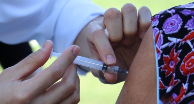 Saúde reduz intervalo de dose adicional da vacina de Covid-19 para 4 meses