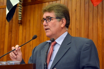 Sem sedação, Marcos Rezende está lúcido e em plena recuperação