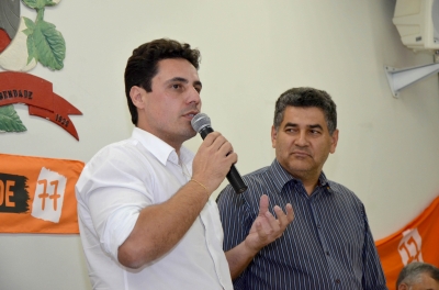 Professor Alonso desiste da candidatura e Juliano segue sem vice 